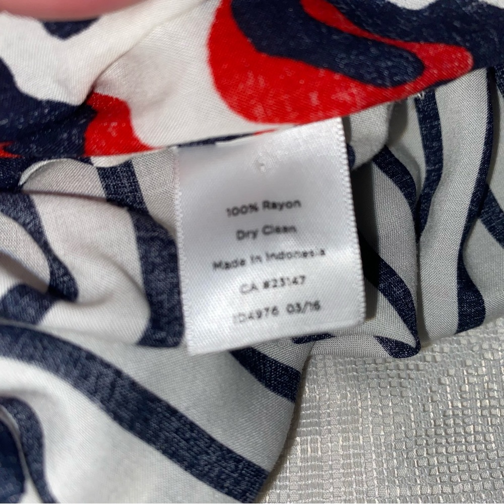 Talbots Red and Blue Animal Print and Striped Blouse SIZE MED. NEW - Picture 3 of 5